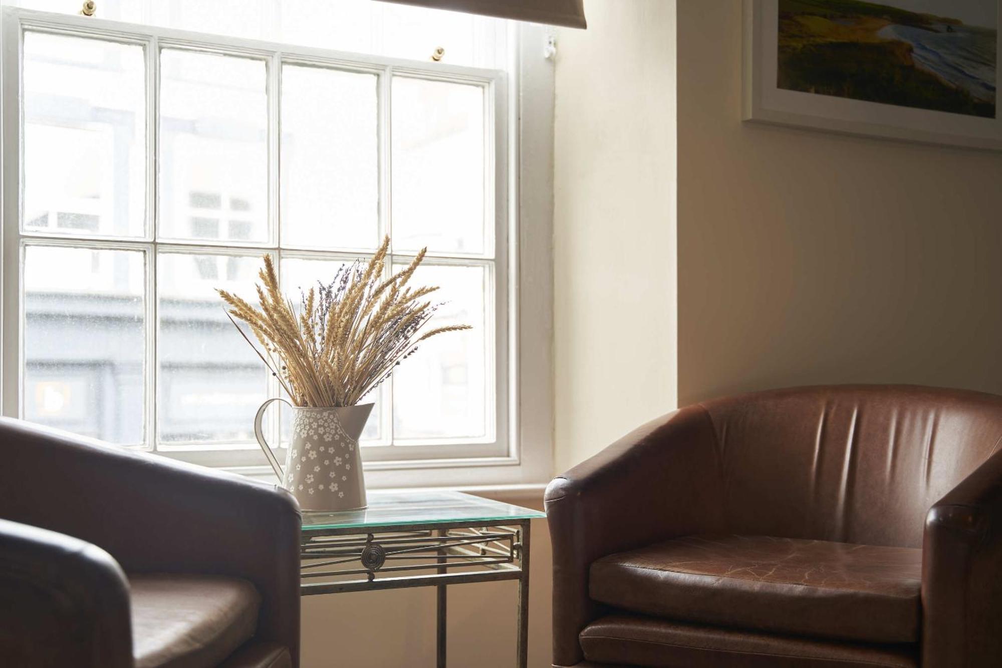 Modbury The White Hart Hotel المظهر الخارجي الصورة