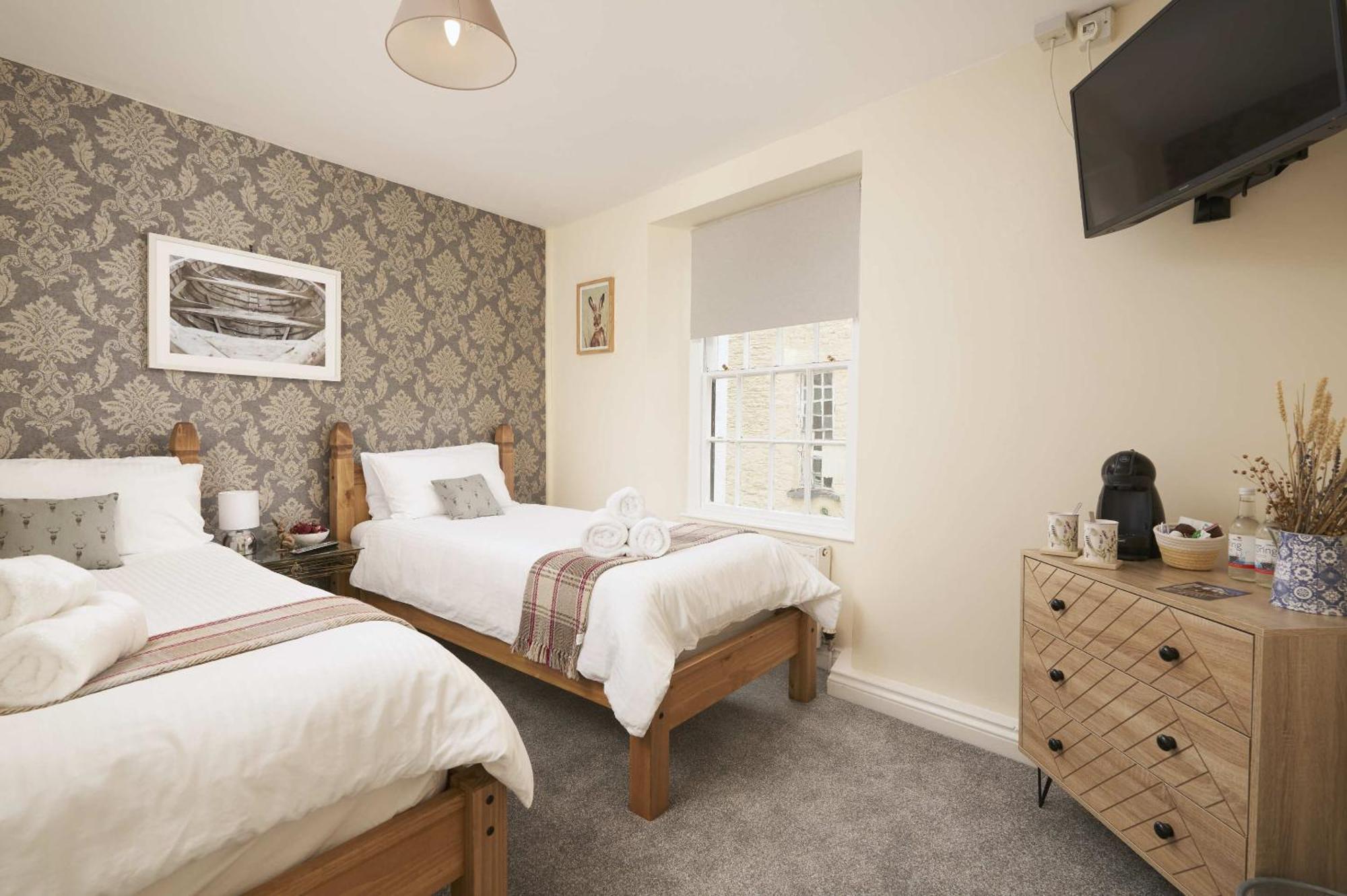 Modbury The White Hart Hotel المظهر الخارجي الصورة