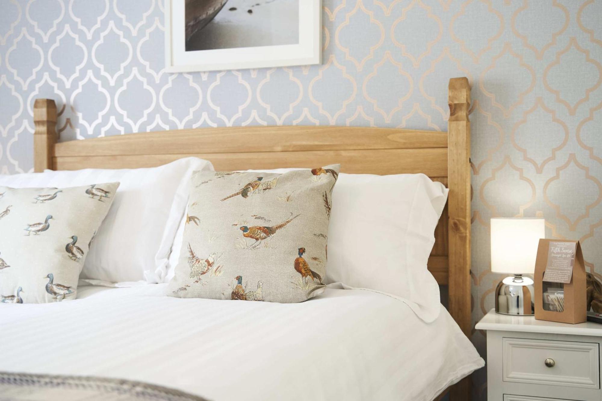 Modbury The White Hart Hotel المظهر الخارجي الصورة