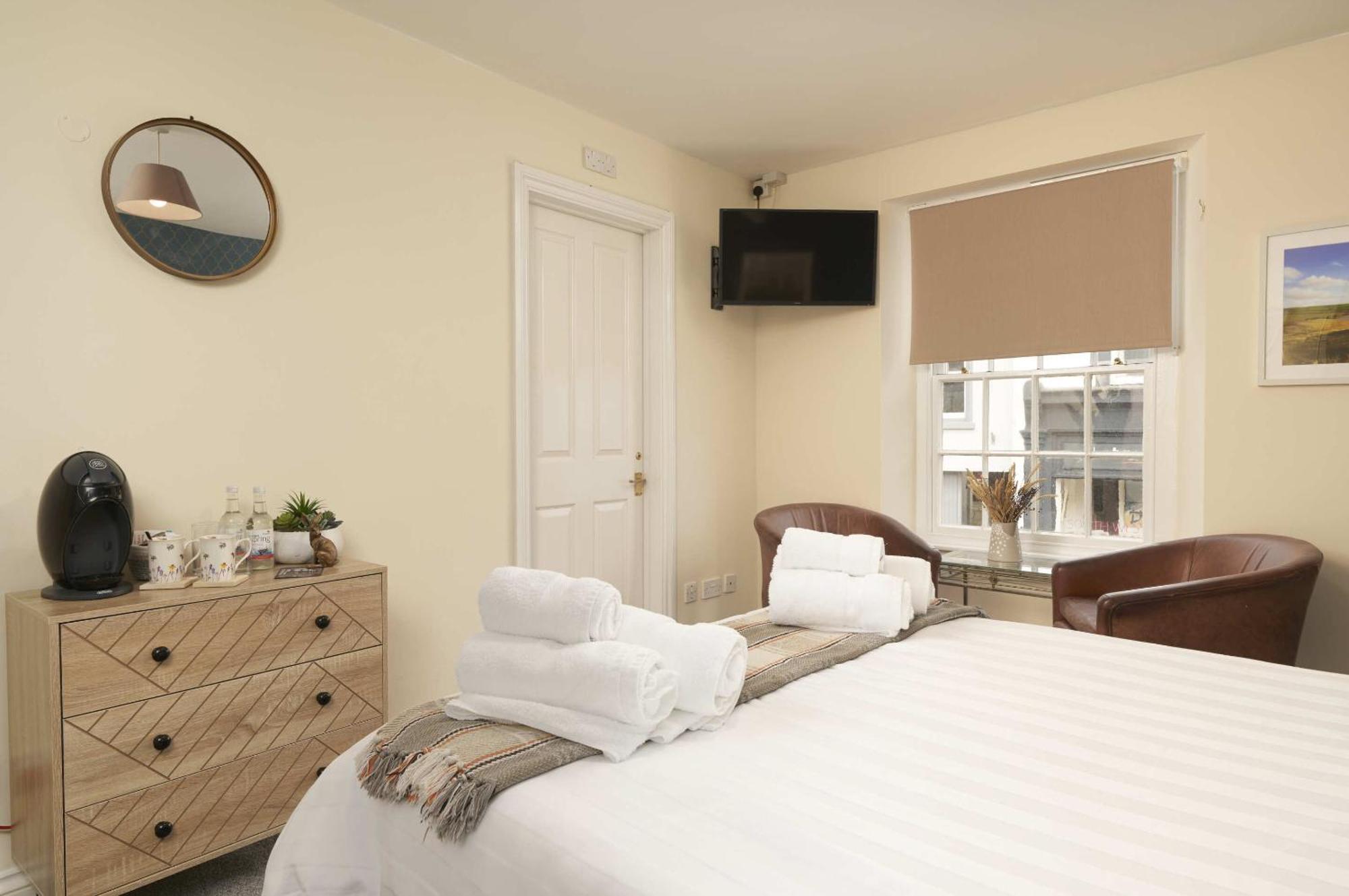 Modbury The White Hart Hotel المظهر الخارجي الصورة